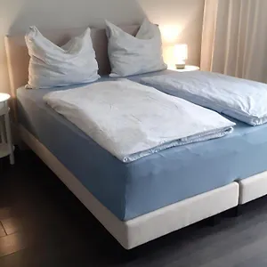 Am Park Apartment Düsseldorf