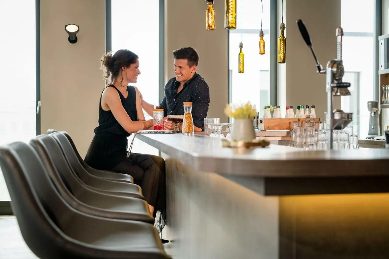 Aparthotel Adagio Bremen City 4*,